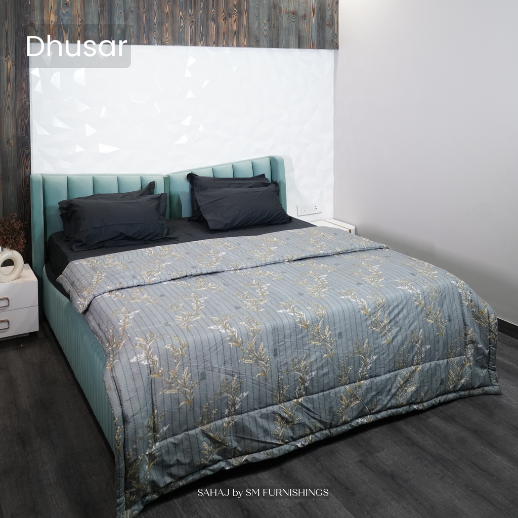 Dhusar